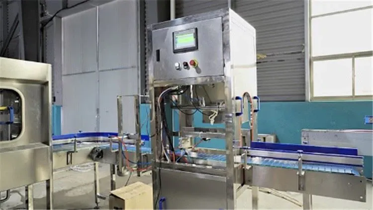 Decapping Machine